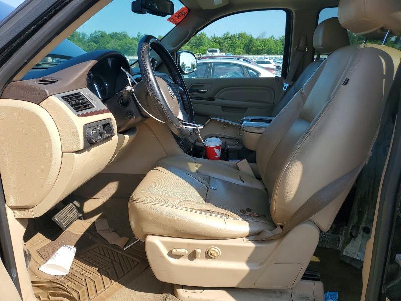 62899126 :رقم المزاد ، 1GYS4BEFXDR314921 vin ، 2013 Cadillac Escalade مزاد بيع