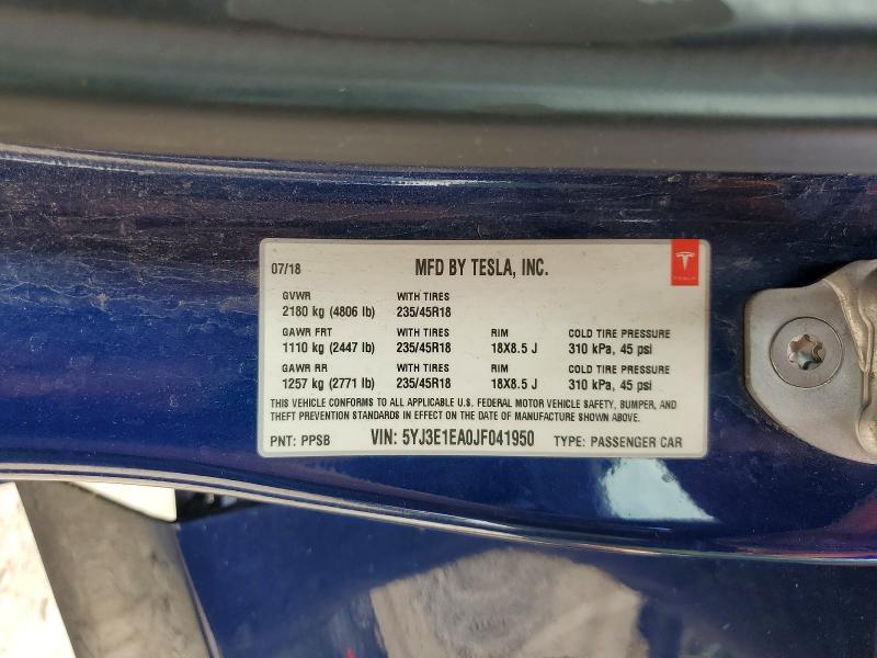 62612266 :رقم المزاد ، 5YJ3E1EA0JF041950 vin ، 2018 Tesla Model 3 مزاد بيع