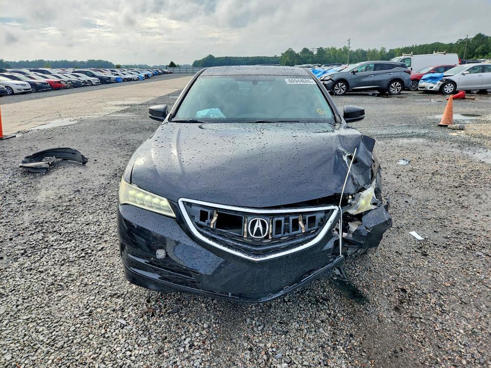 60944686 :رقم المزاد ، 19UUB2F38FA014614 vin ، 2015 Acura Tlx مزاد بيع