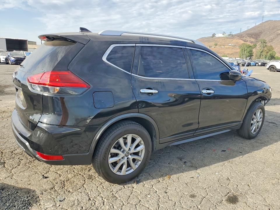 61019146 :رقم المزاد ، JN8AT2MT9HW143148 vin ، 2017 Nissan Rogue مزاد بيع