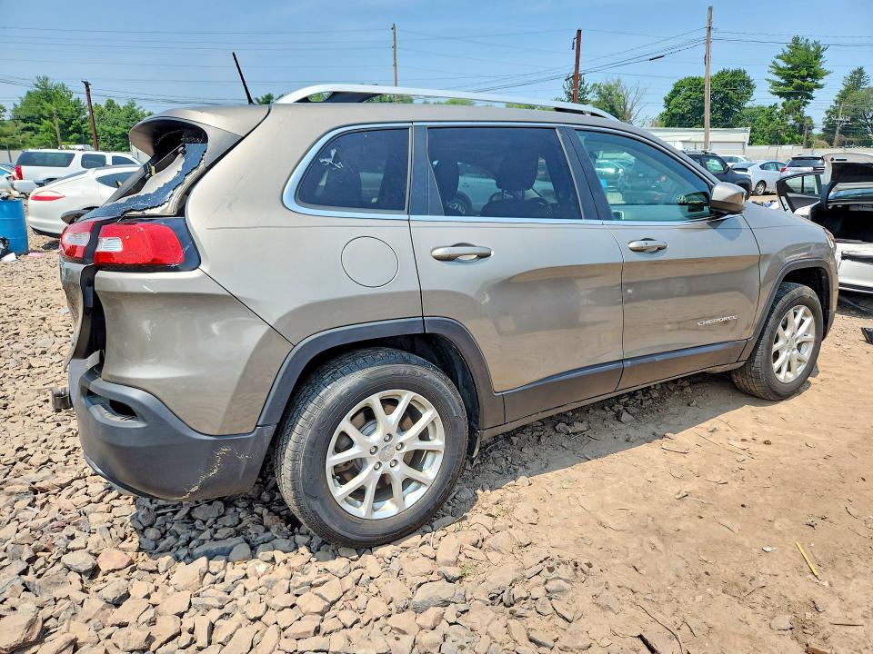 2017 Jeep Cherokee მანქანა იყიდება აუქციონზე, vin: 1C4PJMCS9HW552427, აუქციონის ნომერი: 61516996