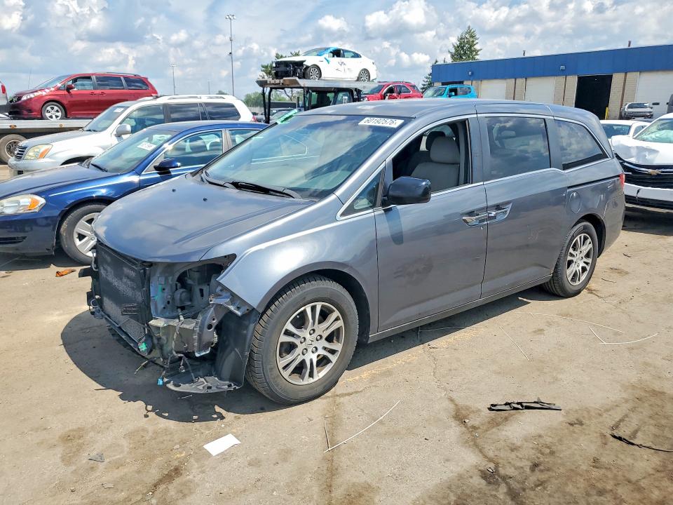 60192576 :رقم المزاد ، 5FNRL5H44BB010148 vin ، 2011 Honda Odyssey مزاد بيع
