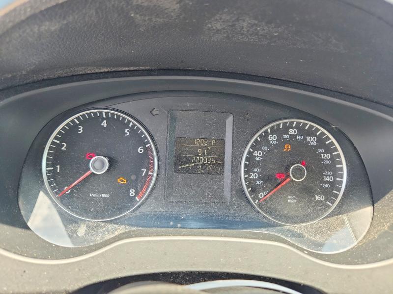 60208266 :رقم المزاد ، 3VWDX7AJ5DM392082 vin ، 2013 Volkswagen Jetta مزاد بيع