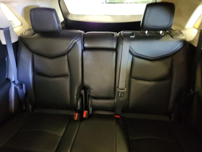 62627646 :رقم المزاد ، 1GYKNDRS3JZ103927 vin ، 2018 Cadillac Xt5 مزاد بيع