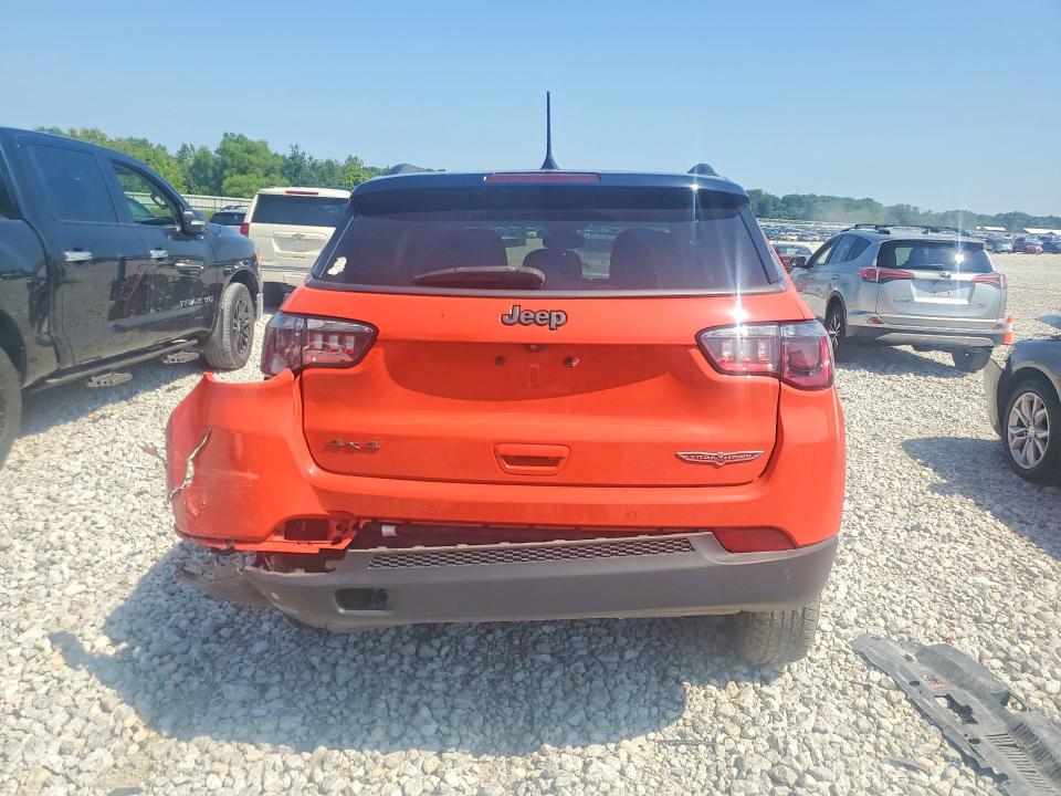58830996 :رقم المزاد ، 3C4NJDDB0MT545260 vin ، 2021 Jeep Compass مزاد بيع