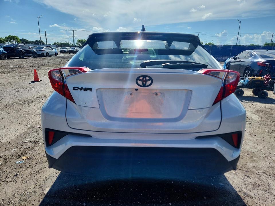 62260266 :رقم المزاد ، JTNKHMBX4N1133568 vin ، 2022 Toyota C-hr مزاد بيع