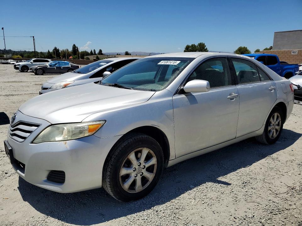 Aukcja sprzedaży 2011 Toyota Camry, vin: 4T1BF3EK2BU771800, numer aukcji: 61061416