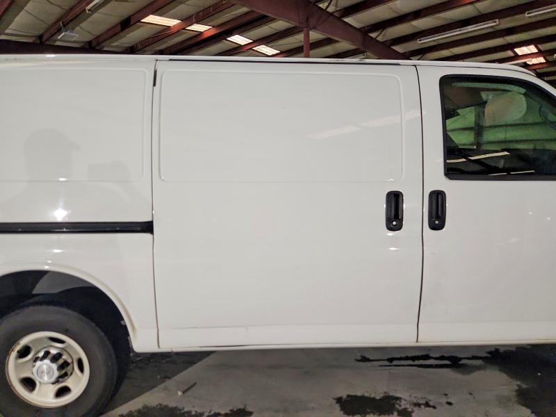 Продажа на аукционе авто 2016 Chevrolet Express G2500, vin: 1GCWGAFFXG1227885, номер лота: 61882516