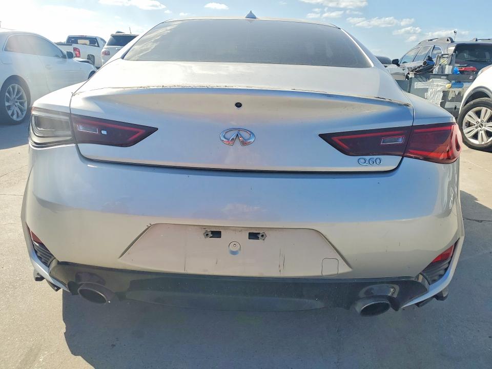 56787366 :رقم المزاد ، JN1EV7EK0JM341535 vin ، 2018 Infiniti Q60 مزاد بيع