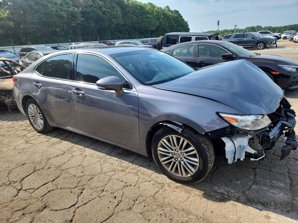 Продажа на аукционе авто 2015 Lexus Es, vin: JTHBK1GG4F2165265, номер лота: 60421426