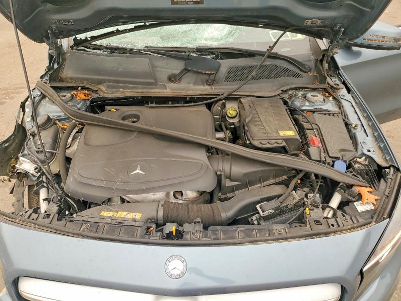 61199736 :رقم المزاد ، WDCTG4GB8FJ126854 vin ، 2015 Mercedes-benz Gla مزاد بيع