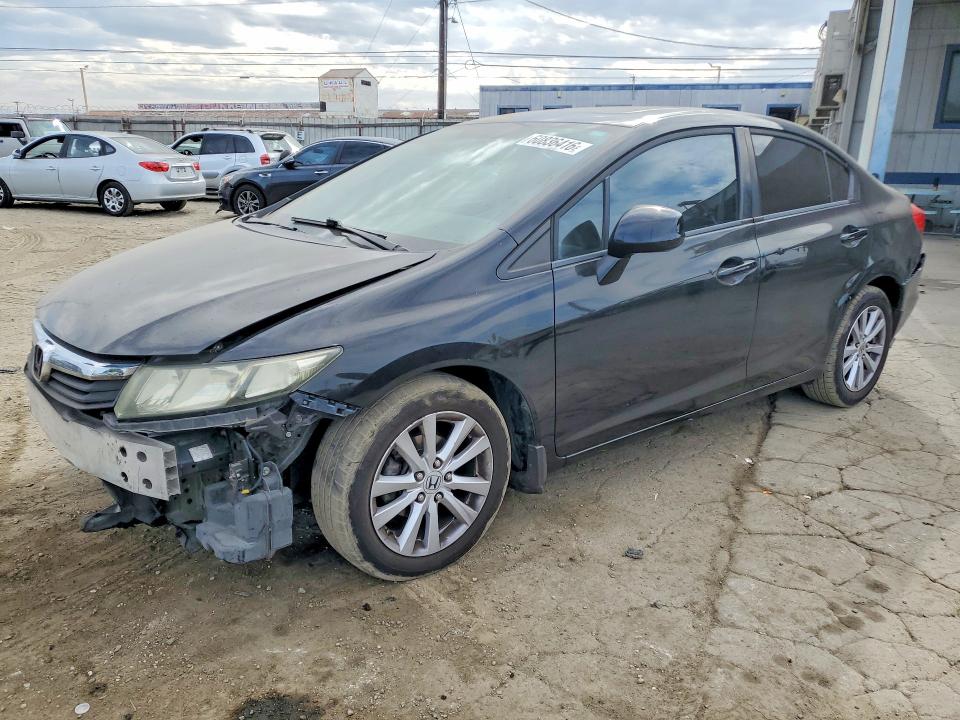 Продажа на аукционе авто 2012 Honda Civic, vin: 2HGFB2F88CH305485, номер лота: 60836416