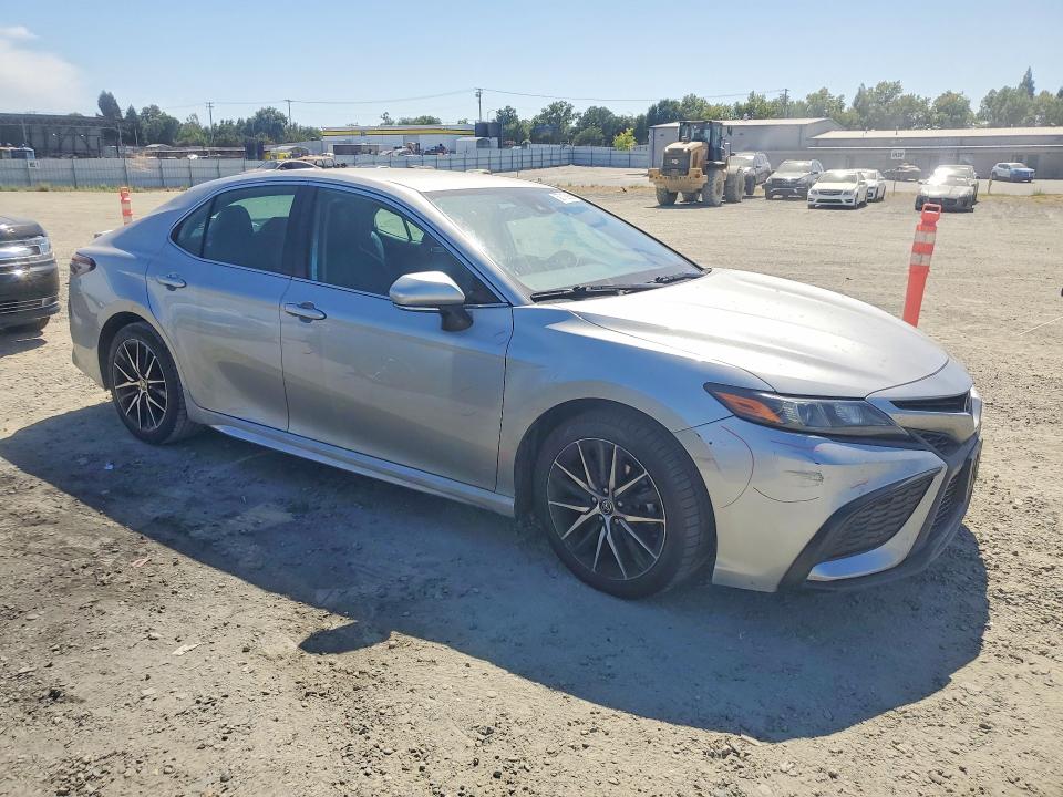 Продаж на аукціоні авто 2022 Toyota Camry, vin: 4T1G11AK6NU018029, номер лоту: 59718956