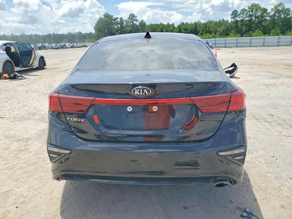 Продажа на аукционе авто 2021 Kia Forte, vin: 3KPF24AD5ME339329, номер лота: 61569666