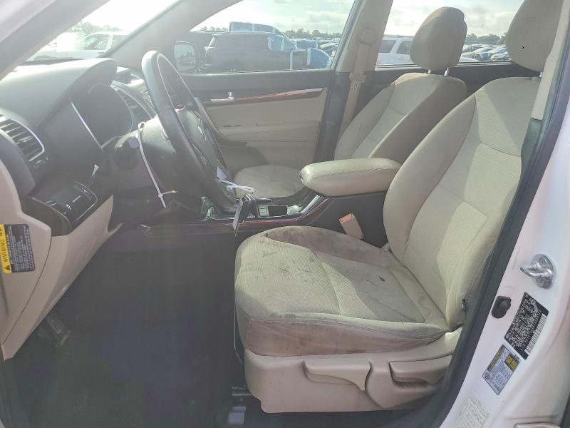 2015 Kia Sorento მანქანა იყიდება აუქციონზე, vin: 5XYKT3A66FG556322, აუქციონის ნომერი: 61166896