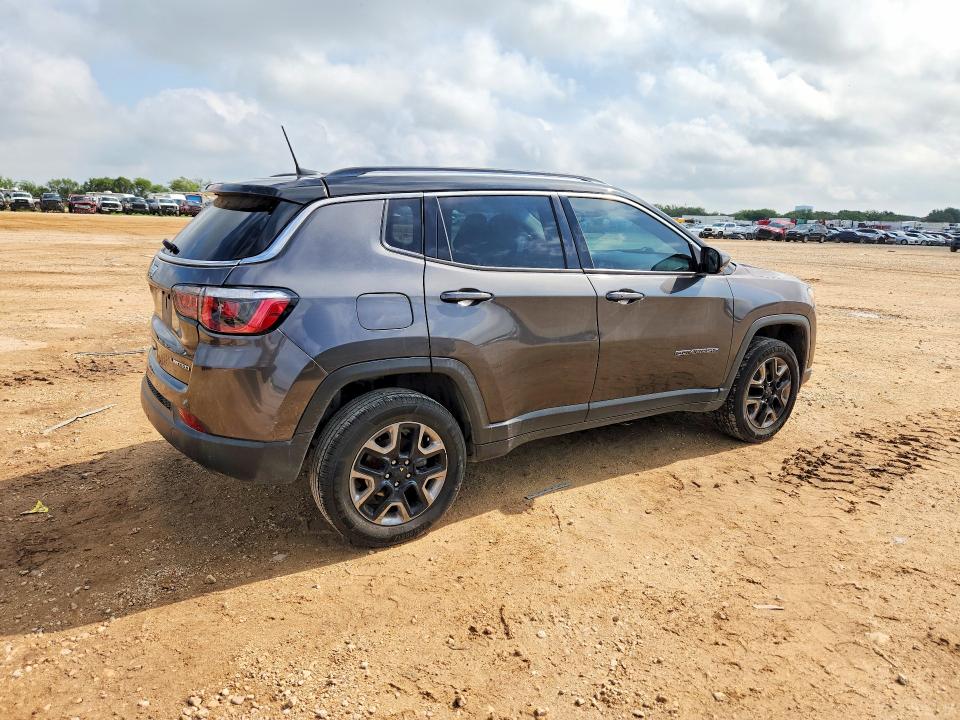 2018 Jeep Compass მანქანა იყიდება აუქციონზე, vin: 3C4NJDCB5JT337601, აუქციონის ნომერი: 60656426