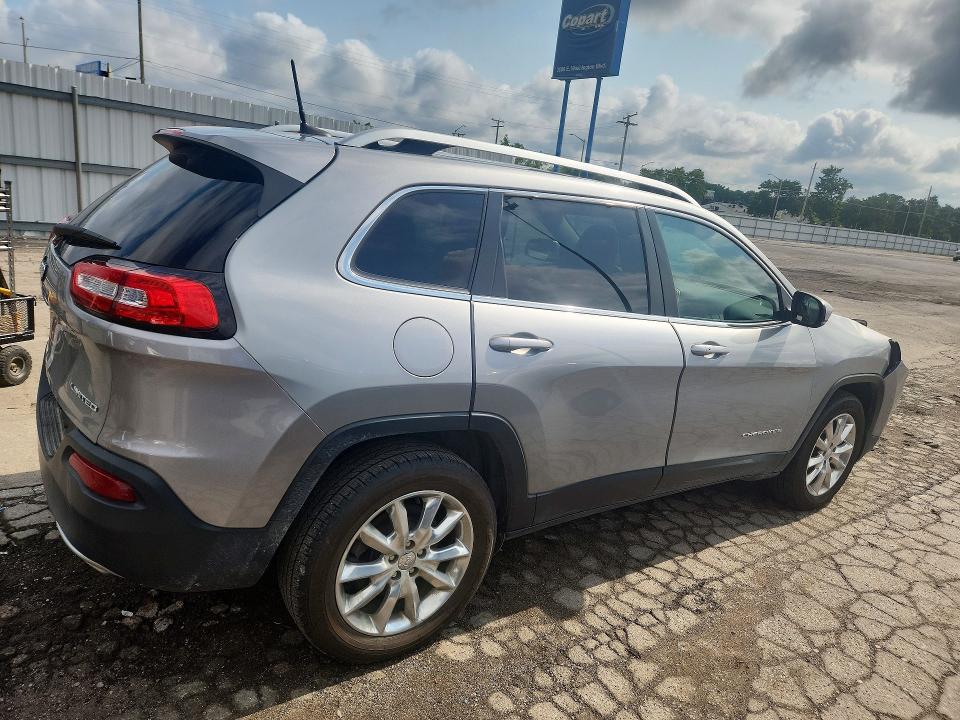 62304386 :رقم المزاد ، 1C4PJMDS8GW280112 vin ، 2016 Jeep Cherokee مزاد بيع