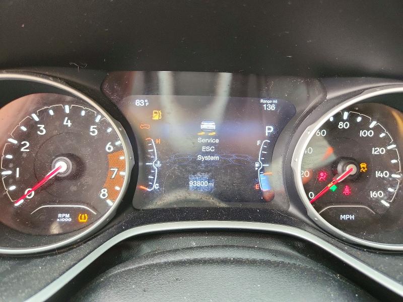 60738976 :رقم المزاد ، 3C4NJDBB0HT646520 vin ، 2017 Jeep Compass مزاد بيع