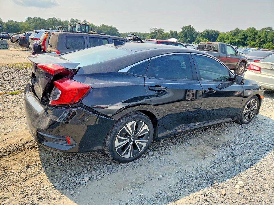 62669926 :رقم المزاد ، 19XFC1F81GE009991 vin ، 2016 Honda Civic مزاد بيع
