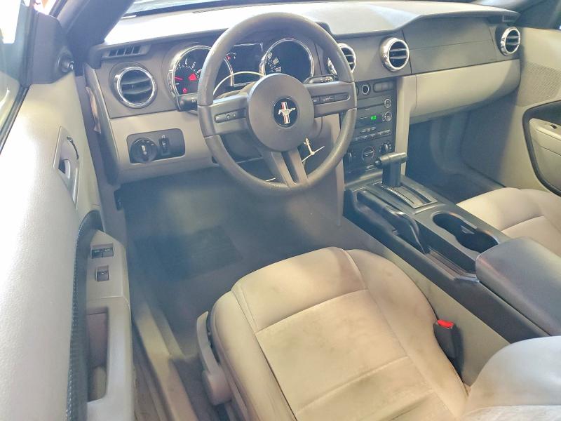 2009 Ford Mustang მანქანა იყიდება აუქციონზე, vin: 1ZVHT84N195108011, აუქციონის ნომერი: 61954076