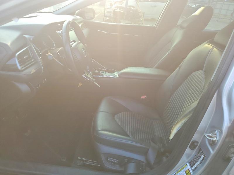 2019 Toyota Camry მანქანა იყიდება აუქციონზე, vin: 4T1B11HK8KU213304, აუქციონის ნომერი: 62855046