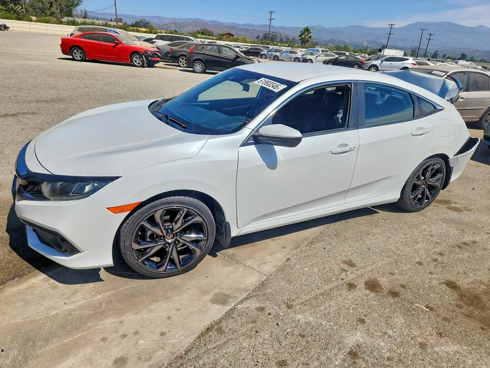 61893346 :رقم المزاد ، 19XFC2F85LE206792 vin ، 2020 Honda Civic مزاد بيع