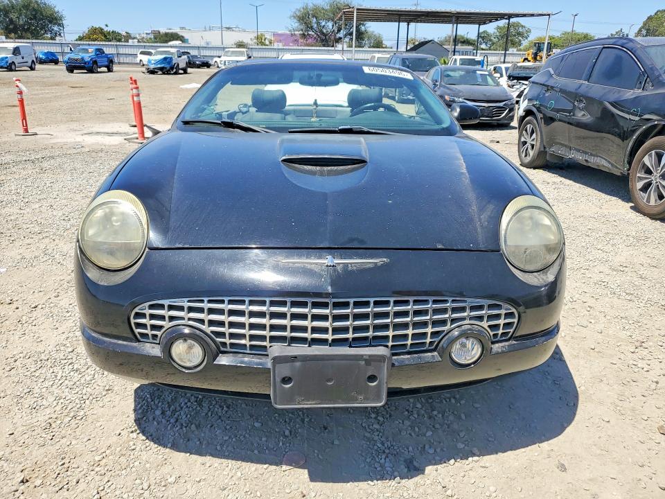 60503496 :رقم المزاد ، 1FAHP60A63Y112159 vin ، 2003 Ford Thunderbird مزاد بيع