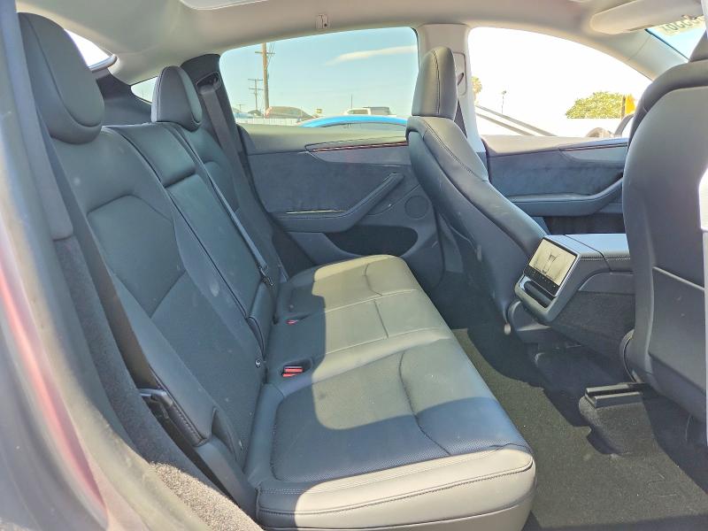 2026 Tesla Model Y მანქანა იყიდება აუქციონზე, vin: 7SAYGDED1TF445079, აუქციონის ნომერი: 62706336