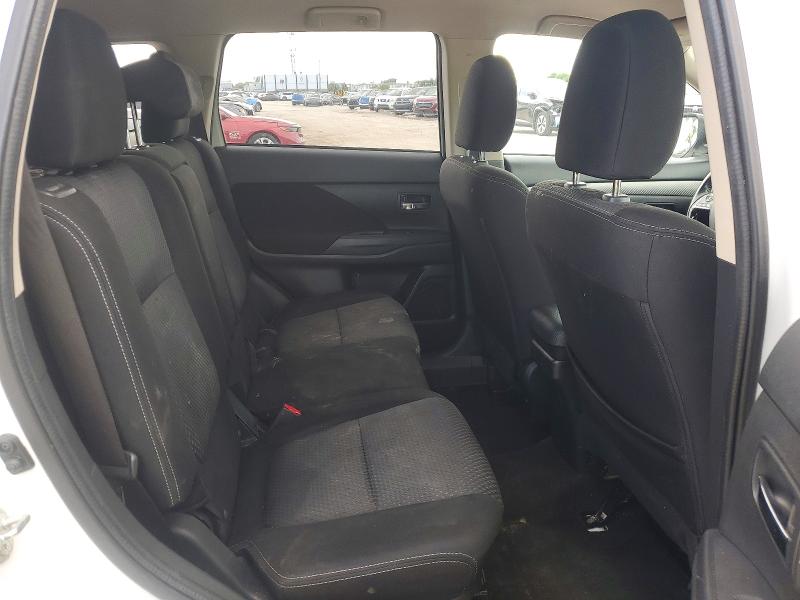 Продаж на аукціоні авто 2017 Mitsubishi Outlander, vin: JA4AZ2A39HZ056616, номер лоту: 63716456