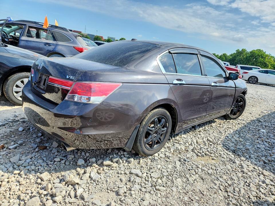 2011 Honda Accord მანქანა იყიდება აუქციონზე, vin: 1HGCP3F88BA014959, აუქციონის ნომერი: 59684686