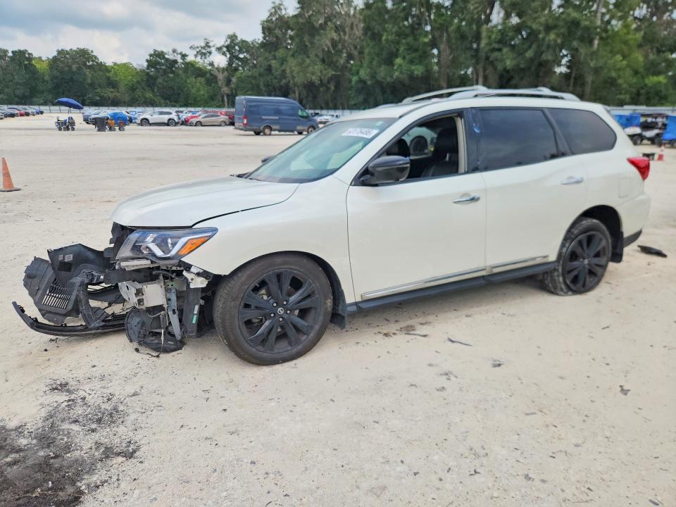 Продажа на аукционе авто 2017 Nissan Pathfinder, vin: 5N1DR2MNXHC697272, номер лота: 63176486