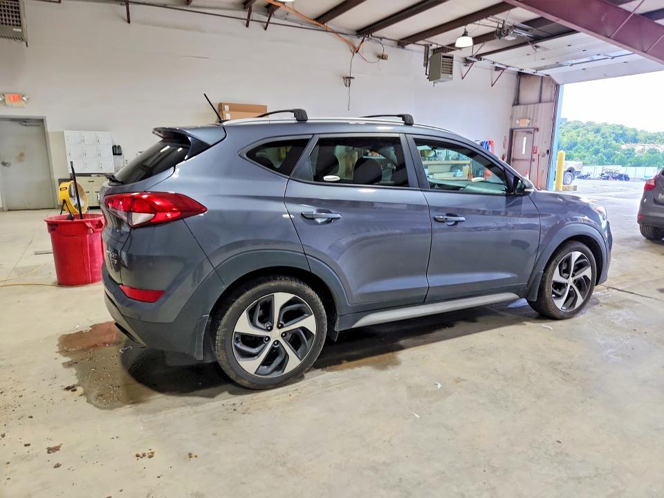 Aukcja sprzedaży 2017 Hyundai Tucson, vin: KM8J3CA27HU498744, numer aukcji: 62069776