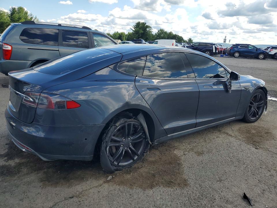 Auction sale of the 2015 Tesla Model S, vin: 5YJSA1H29FF098649, lot number: 60380146
