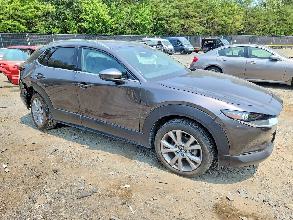 60996386 :رقم المزاد ، 3MVDMBDL1MM266232 vin ، 2021 Mazda Cx-30 مزاد بيع