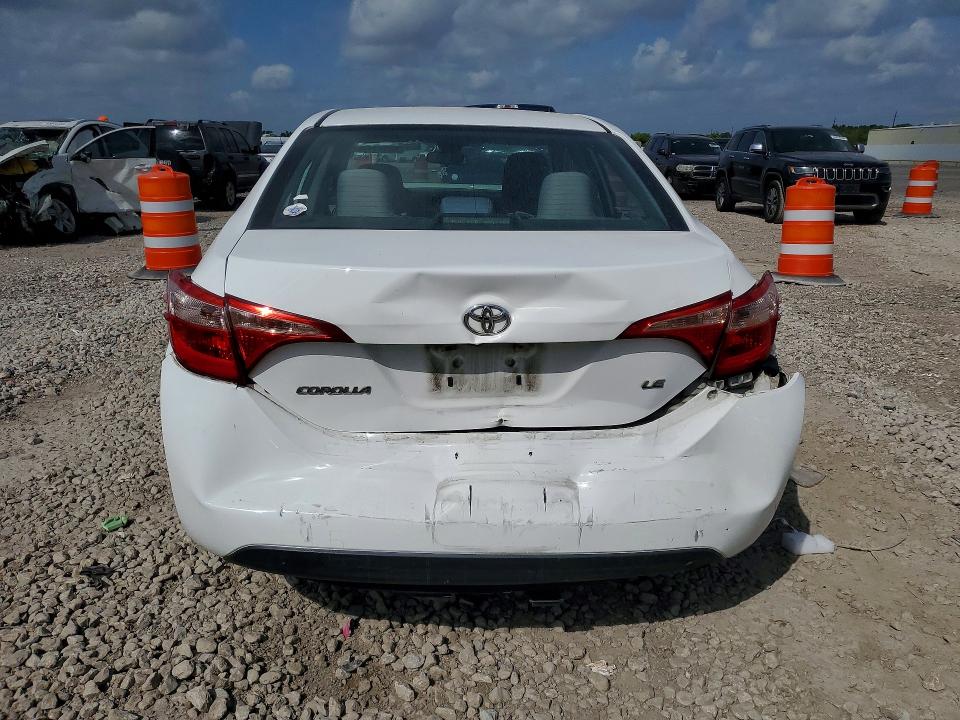 Продажа на аукционе авто 2017 Toyota Corolla, vin: 5YFBURHE8HP652528, номер лота: 63047486