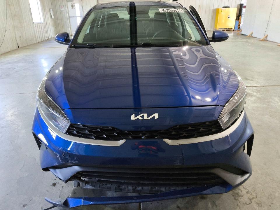 59588196 :رقم المزاد ، 3KPF24AD1RE825451 vin ، 2024 Kia Forte مزاد بيع