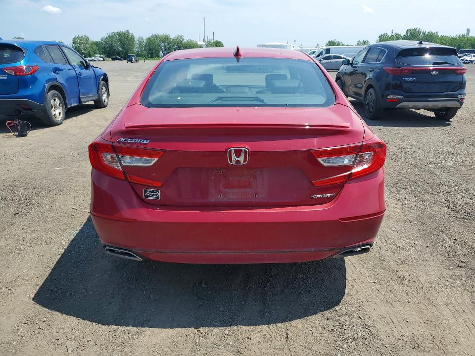 58806526 :رقم المزاد ، 1HGCV1E30JA801676 vin ، 2018 Honda Accord مزاد بيع