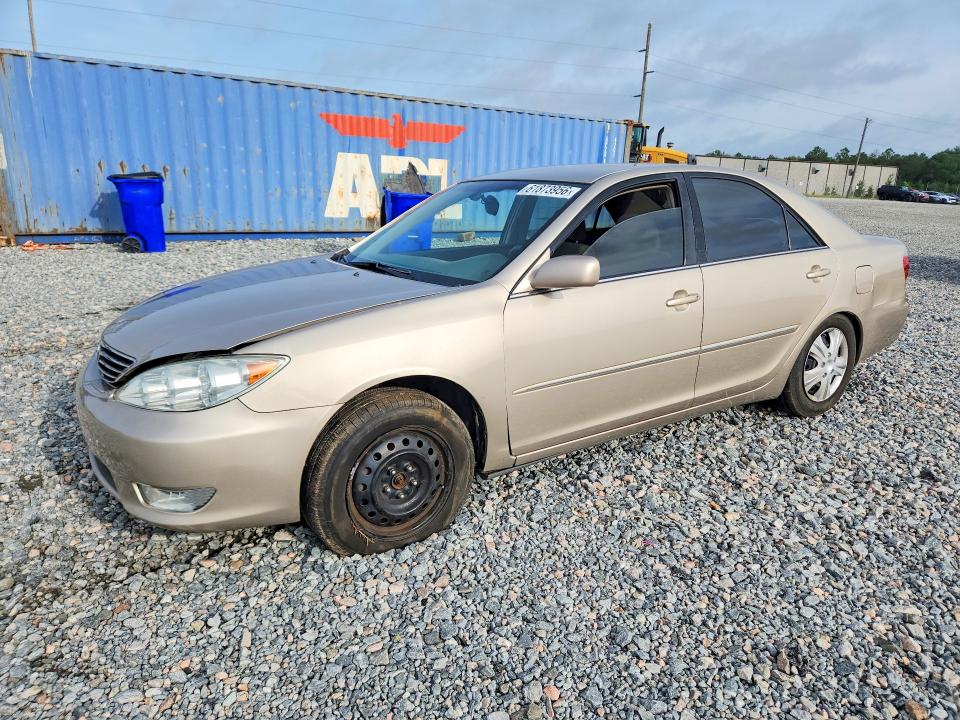 2005 Toyota Camry მანქანა იყიდება აუქციონზე, vin: 4T1BE32K25U517676, აუქციონის ნომერი: 61873956