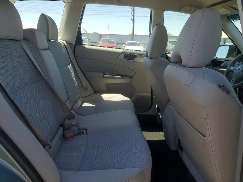 60082826 :رقم المزاد ، JF2SHBBC4BH777727 vin ، 2011 Subaru Forester مزاد بيع