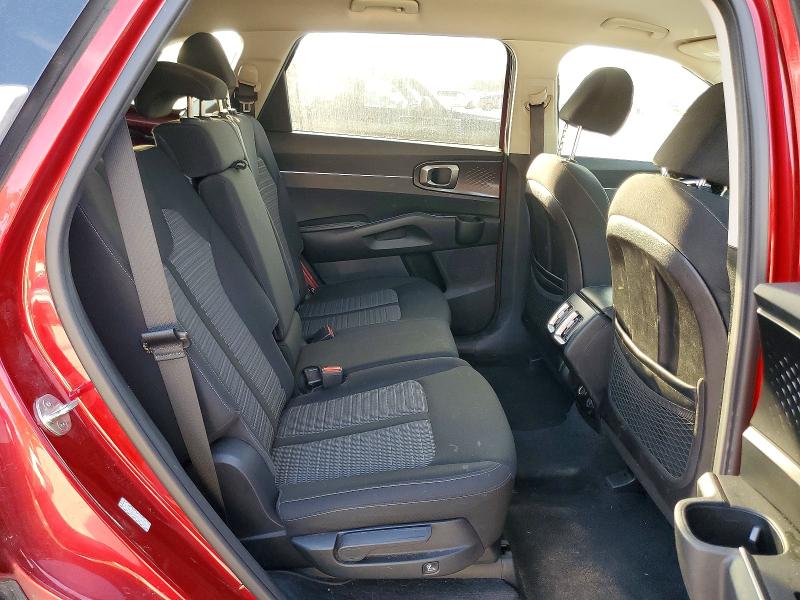 60087176 :رقم المزاد ، 5XYRGDLC0NG077680 vin ، 2022 Kia Sorento مزاد بيع