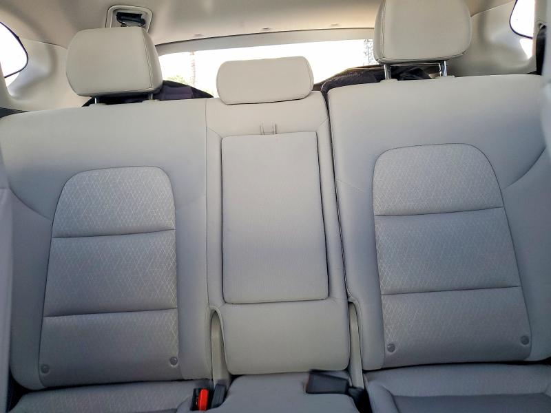 Продаж на аукціоні авто 2018 Hyundai Tucson, vin: KM8J33A41JU744792, номер лоту: 61850576