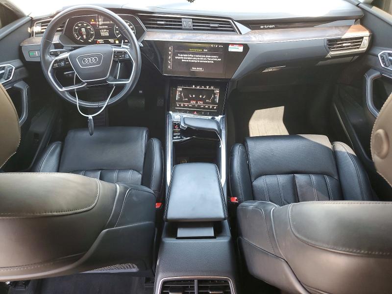 Продаж на аукціоні авто 2019 Audi E-tron, vin: WA1VAAGE4KB020182, номер лоту: 62319226