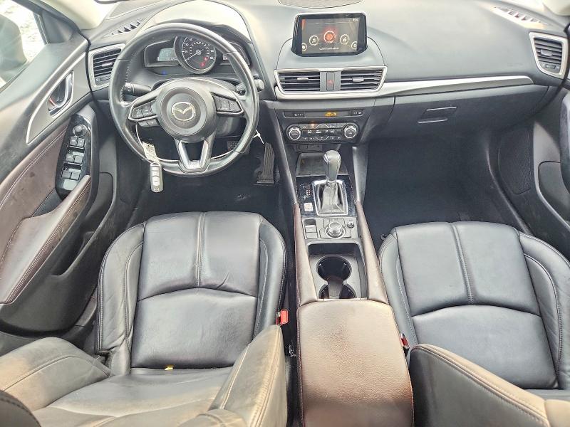 Продаж на аукціоні авто 2018 Mazda 3, vin: 3MZBN1V34JM187323, номер лоту: 62648386
