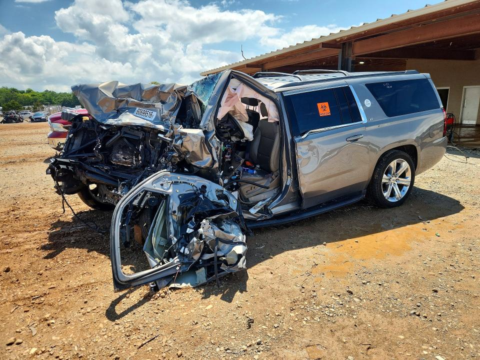 Продажа на аукционе авто 2018 Chevrolet Suburban, vin: 1GNSKHKC9JR254223, номер лота: 60699516