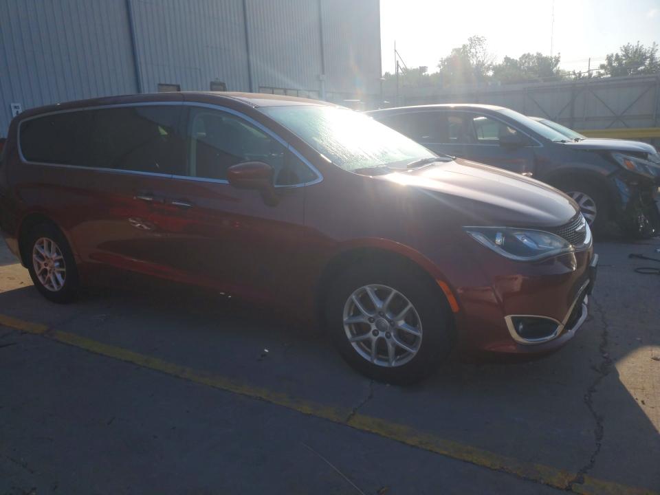 59354756 :رقم المزاد ، 2C4RC1FG3LR142300 vin ، 2020 Chrysler Pacifica مزاد بيع