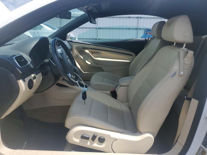 60458666 :رقم المزاد ، WVWBA71F68V010399 vin ، 2008 Volkswagen Eos مزاد بيع