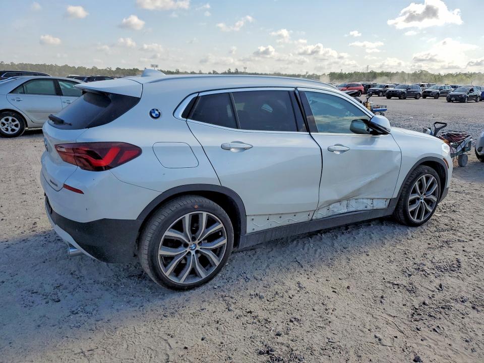 59703256 :رقم المزاد ، WBXYJ1C09L5R83062 vin ، 2020 Bmw X2 مزاد بيع