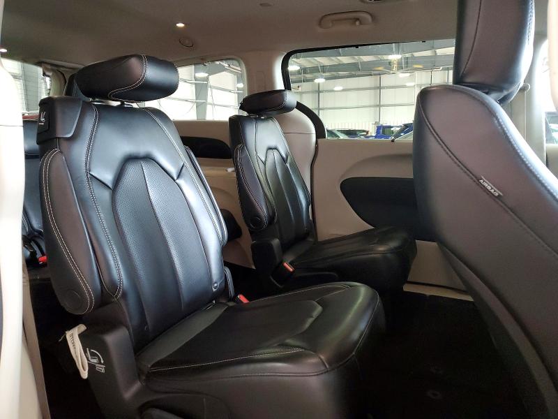 Продажа на аукционе авто 2023 Chrysler Pacifica, vin: 2C4RC1BG8PR533003, номер лота: 62862696