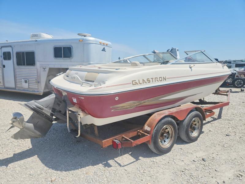 2001 Glastron Boat მანქანა იყიდება აუქციონზე, vin: GLA250941001, აუქციონის ნომერი: 63001956