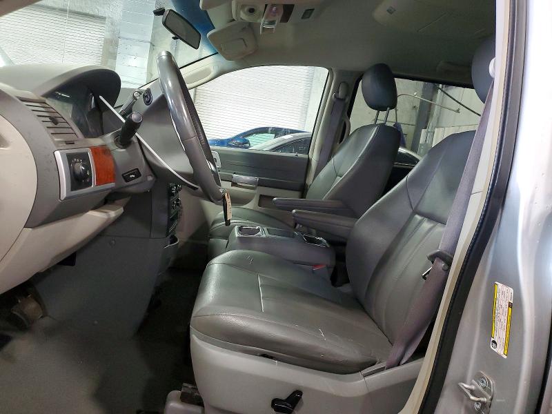 60952986 :رقم المزاد ، 2A8HR54P58R648733 vin ، 2008 Chrysler Town & Country مزاد بيع
